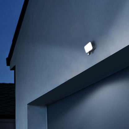 VIDEX F3-0305B-S LED floodlight 30W black — official view 5