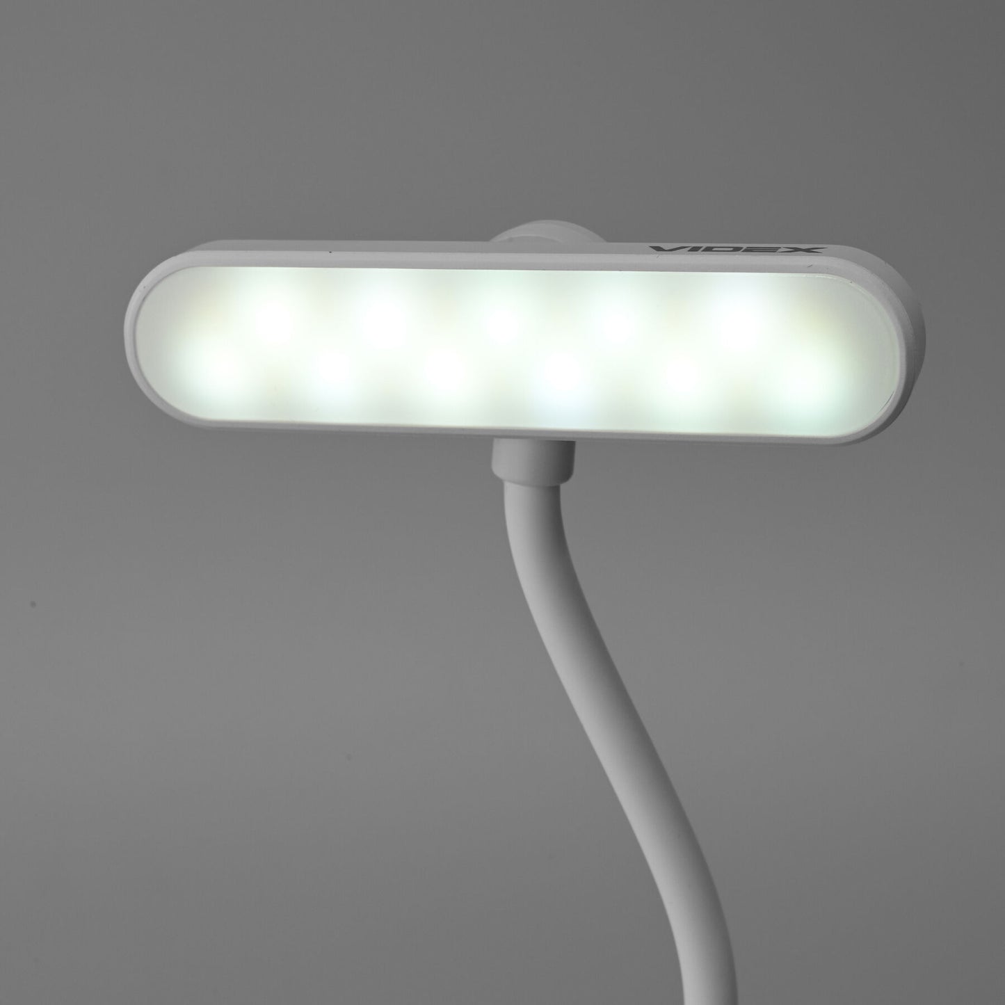 VIDEX VL-NL134W rechargeable reading lamp - image 21