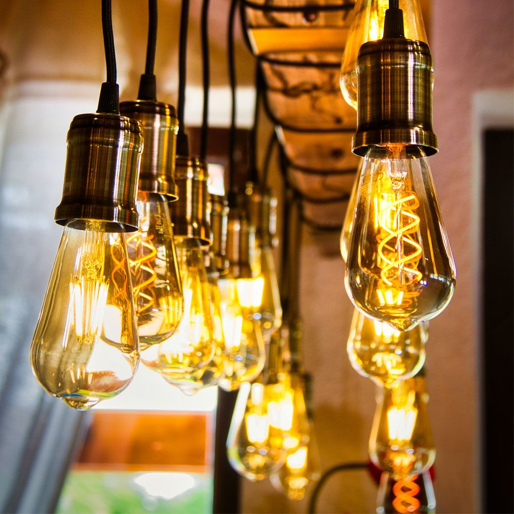 VIDEX ST64 dimmable LED filament bulb 4 W E27, 2200 K – Amber glass – official product image 4